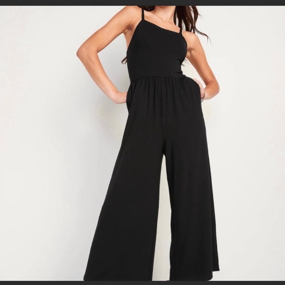 Old navy black jumpsuit